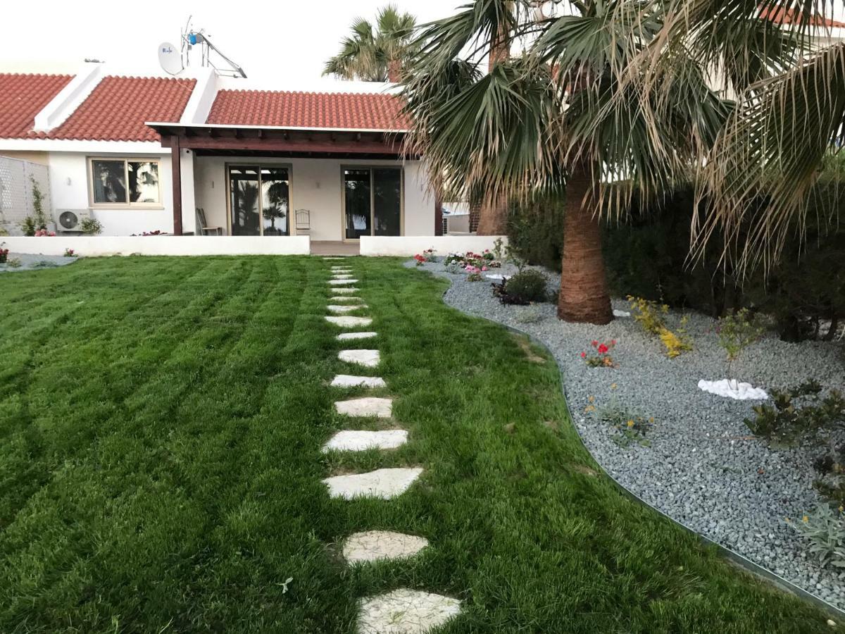 Yulya Villa By Taimoura Paphos Esterno foto