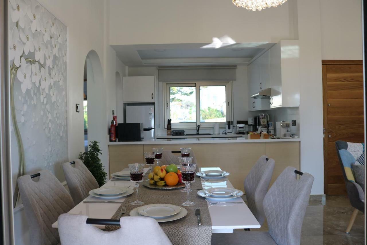 Yulya Villa By Taimoura Paphos Esterno foto
