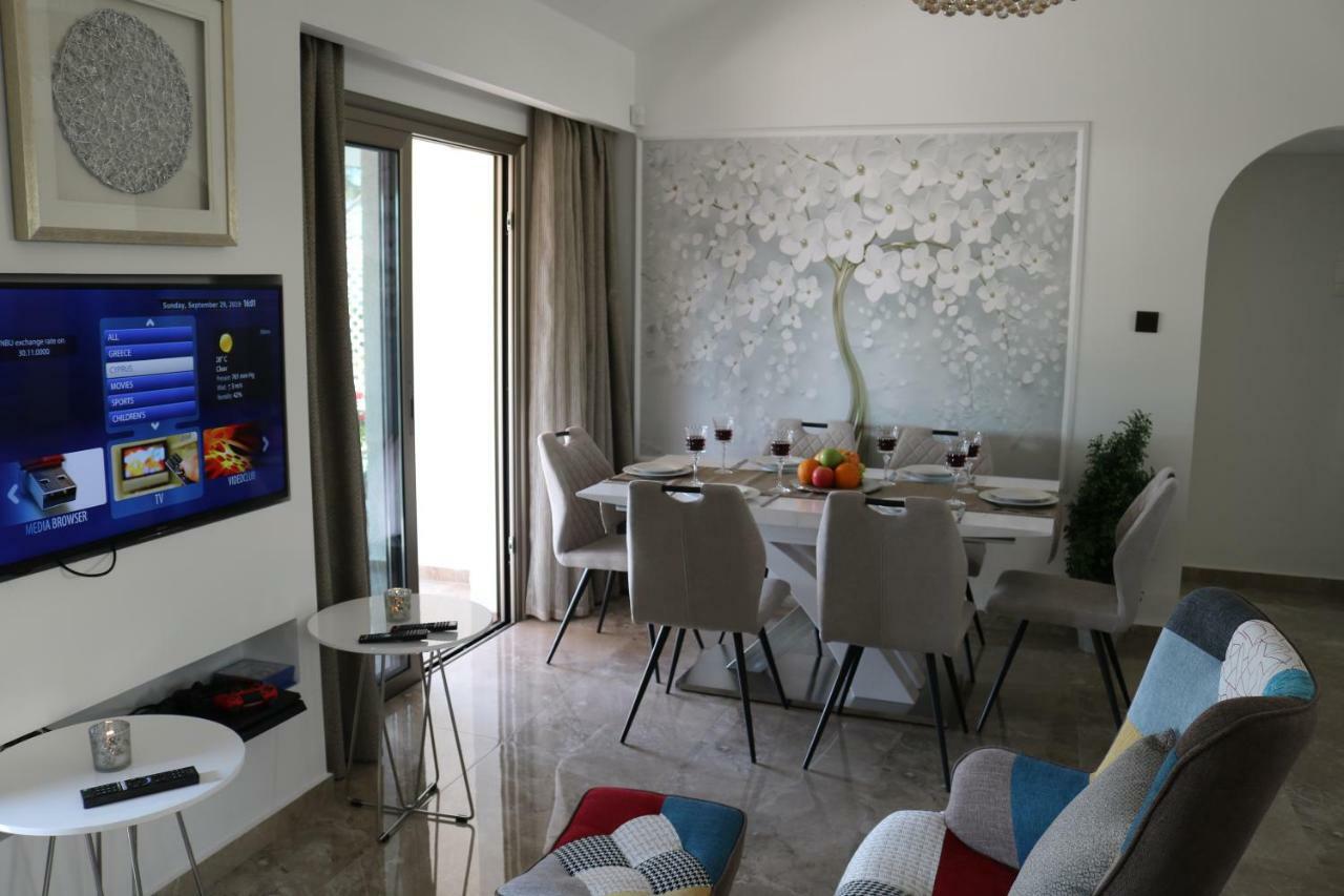 Yulya Villa By Taimoura Paphos Esterno foto