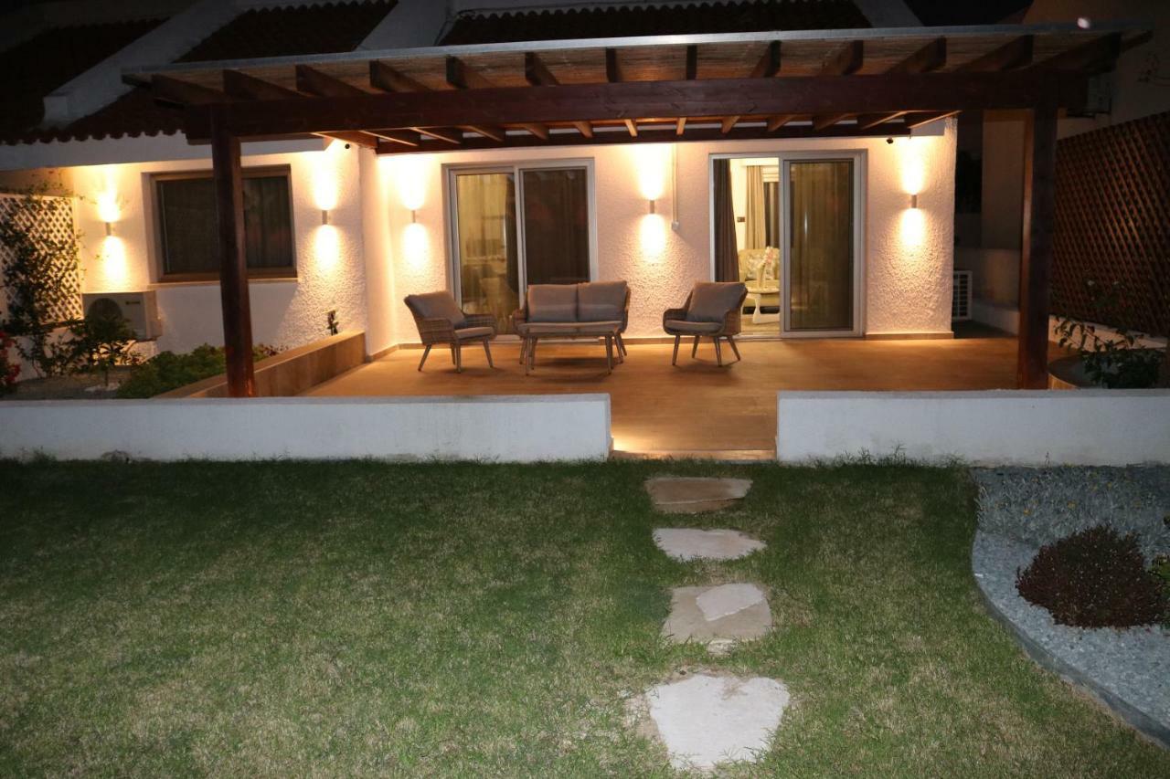 Yulya Villa By Taimoura Paphos Esterno foto